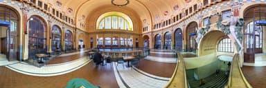 Fantova Kavarna - 3.2 gigapixel image shot with Google Pixel 7 Pro