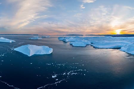 Icebergs of Greenland. Part IV